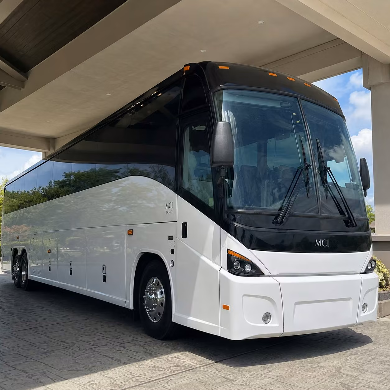clovis charter bus rental fleet